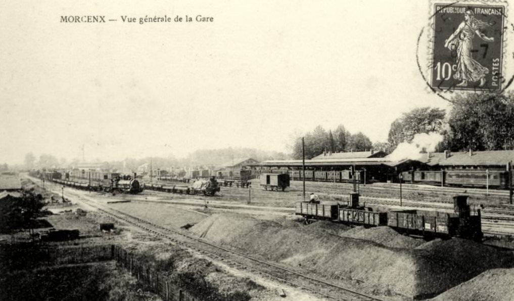 https://cdt33.media.tourinsoft.eu/upload/morcenx-gare-1900-copie.jpeg