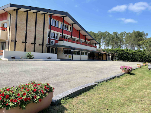 https://cdt40.media.tourinsoft.eu/upload/Hotel-2-Juin-23.jpg