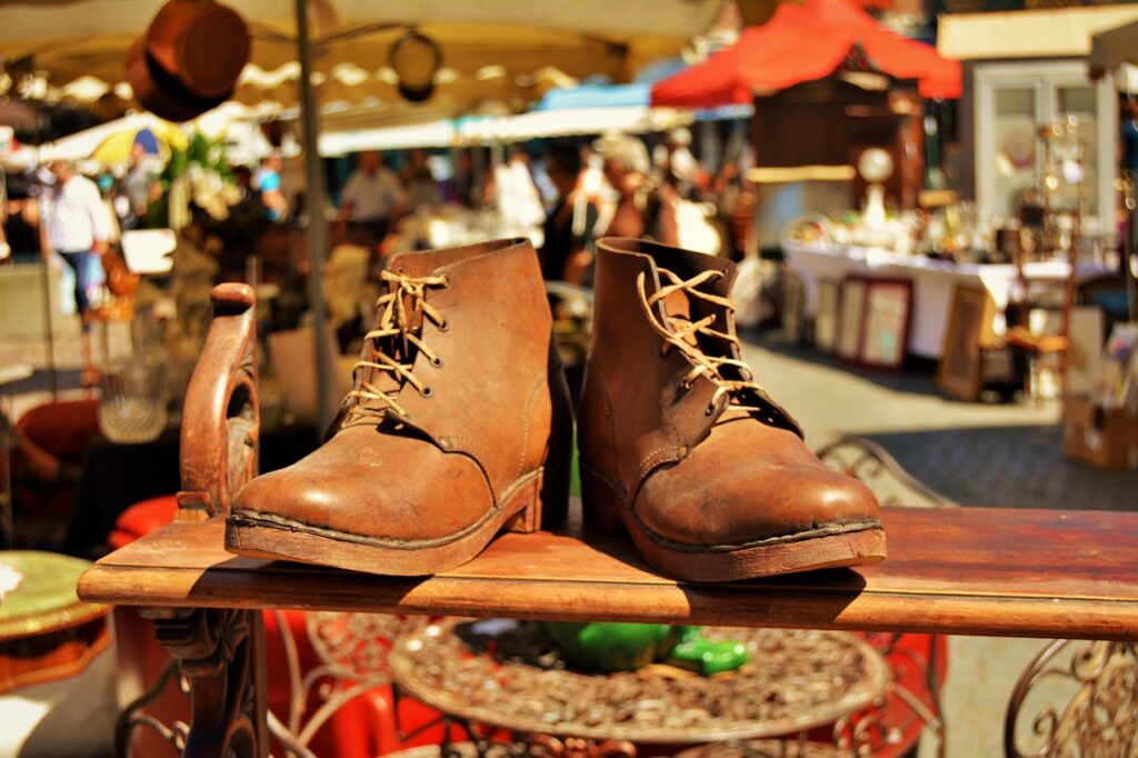 https://cdt40.media.tourinsoft.eu/upload/shoes-5517028-1280.jpg