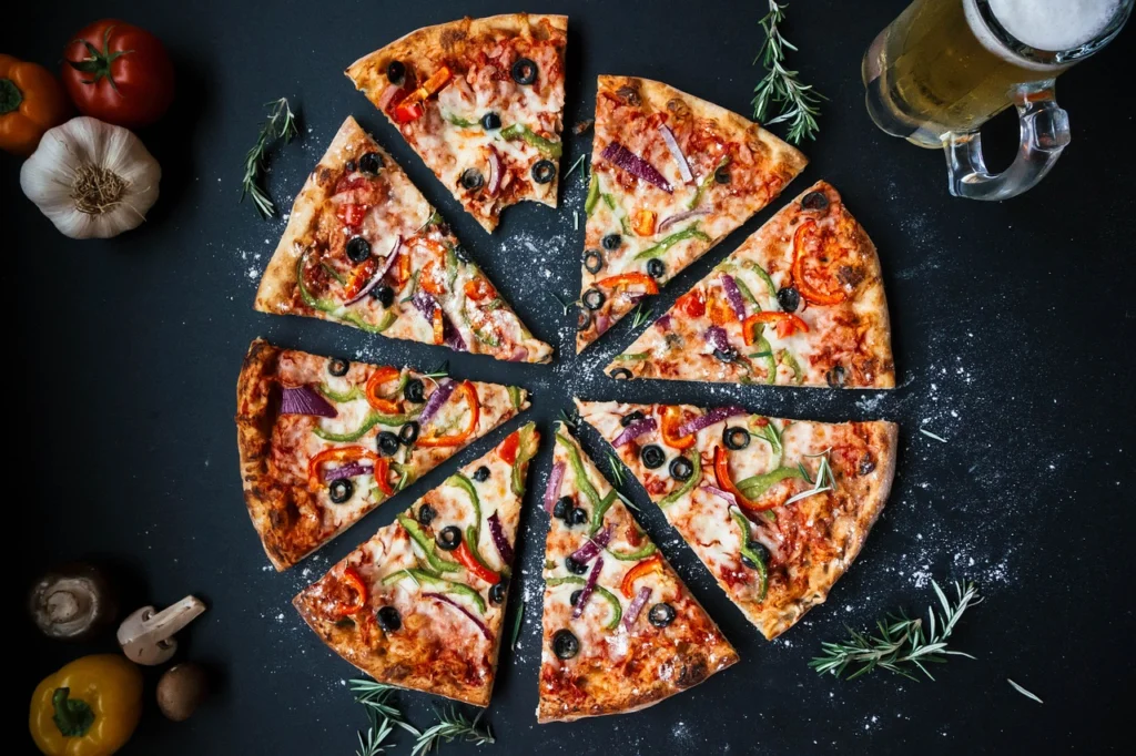 https://cdt24.media.tourinsoft.eu/upload/pizza-3007395-1280.jpg